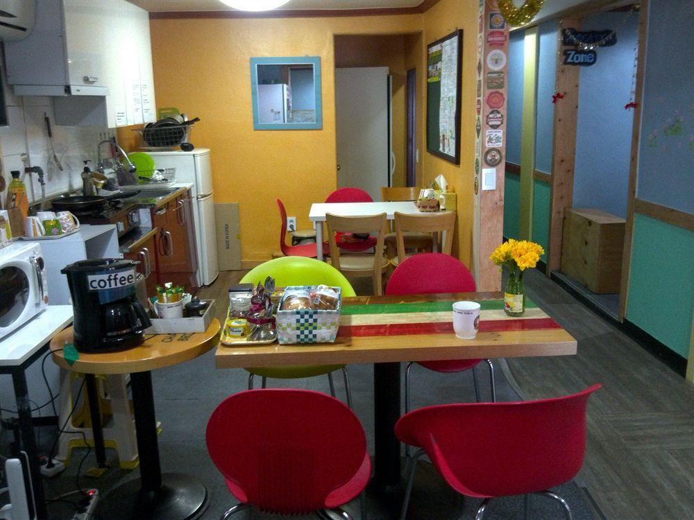 Yakorea Hostel Itaewon Seoul Exteriör bild